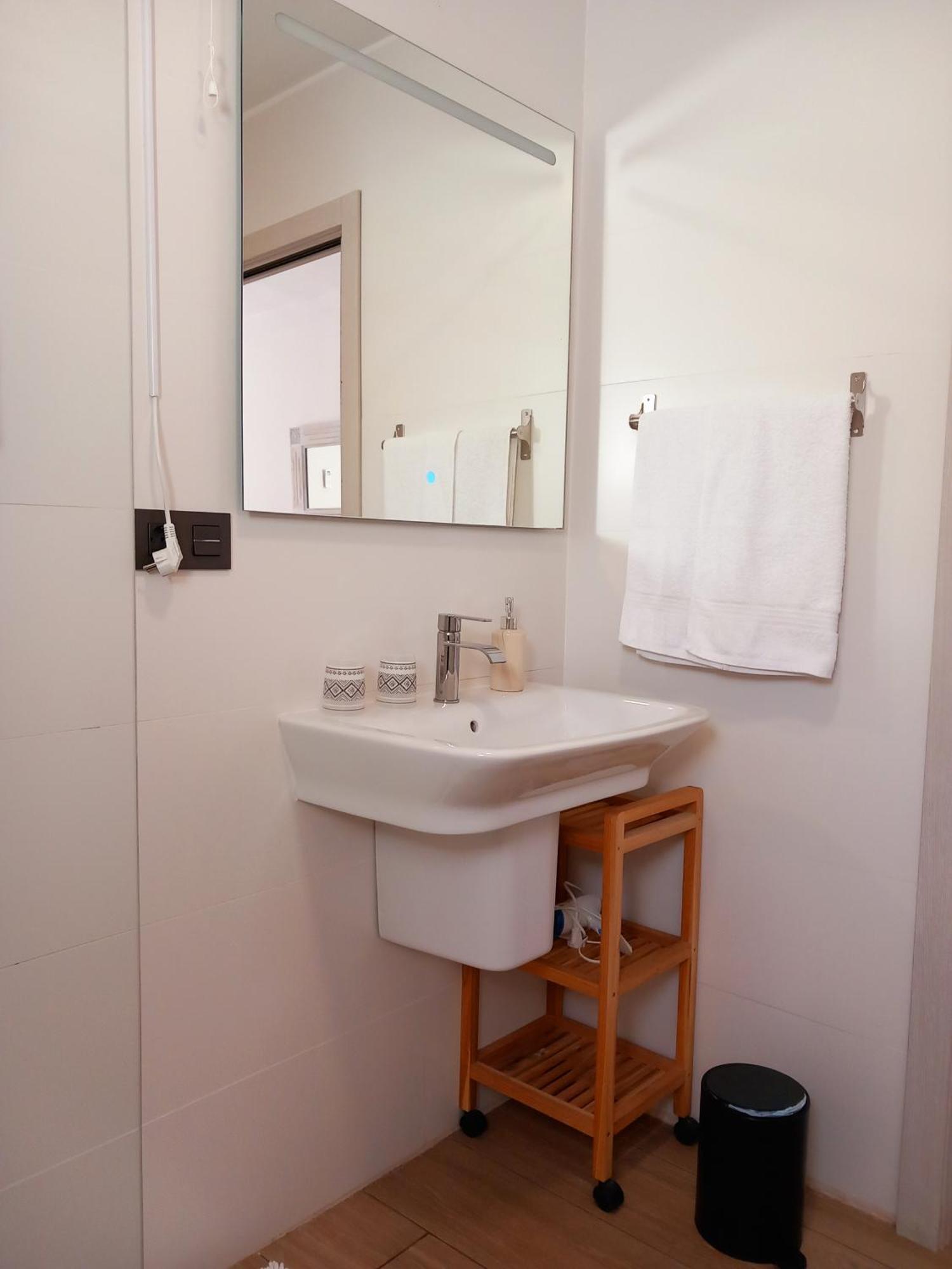Apartamentos De La Haya & Suite Con Jacuzzi, Junto Al Teatro Romano Merida Exterior photo