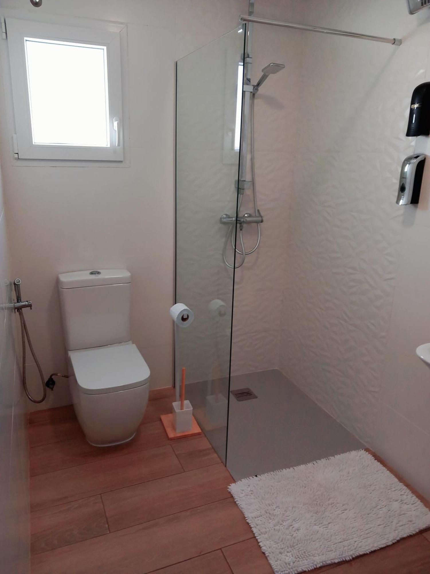 Apartamentos De La Haya & Suite Con Jacuzzi, Junto Al Teatro Romano Merida Exterior photo